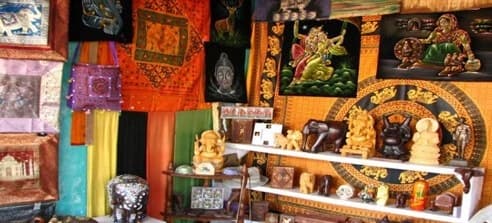 Luangmual Handicrafts Centre