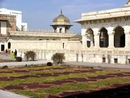 Anguri Bagh (Grape Garden)