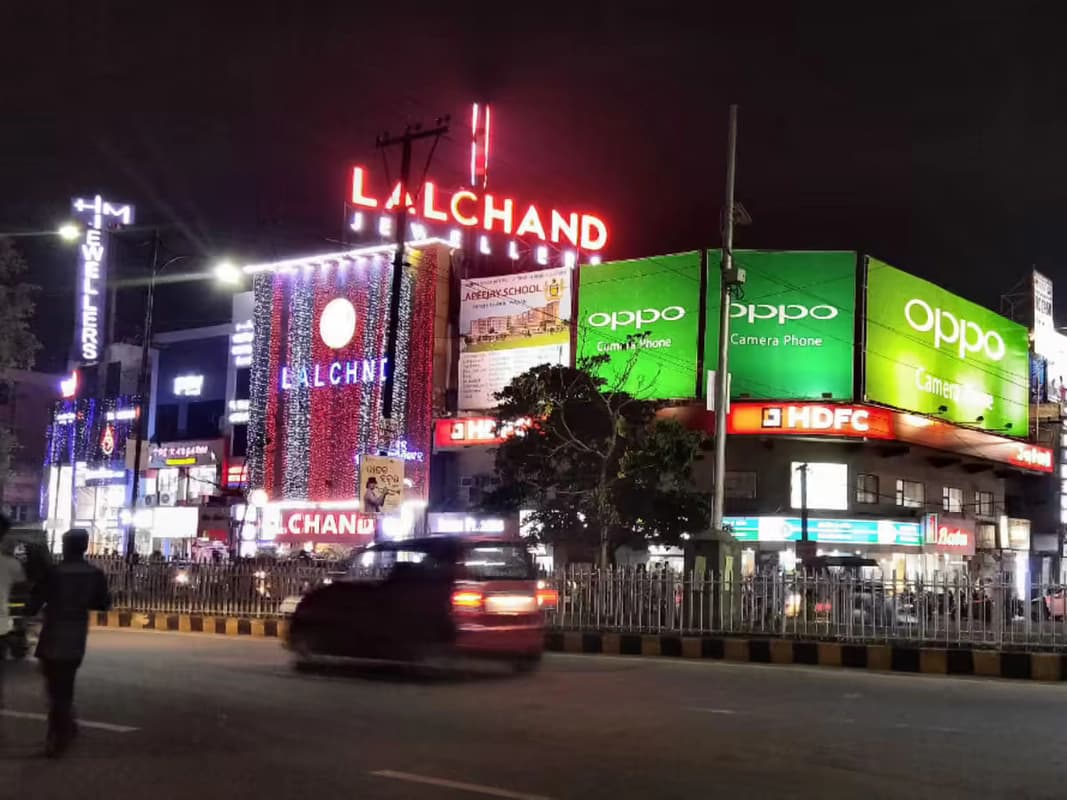 Station Square (Master Canteen Chowk)