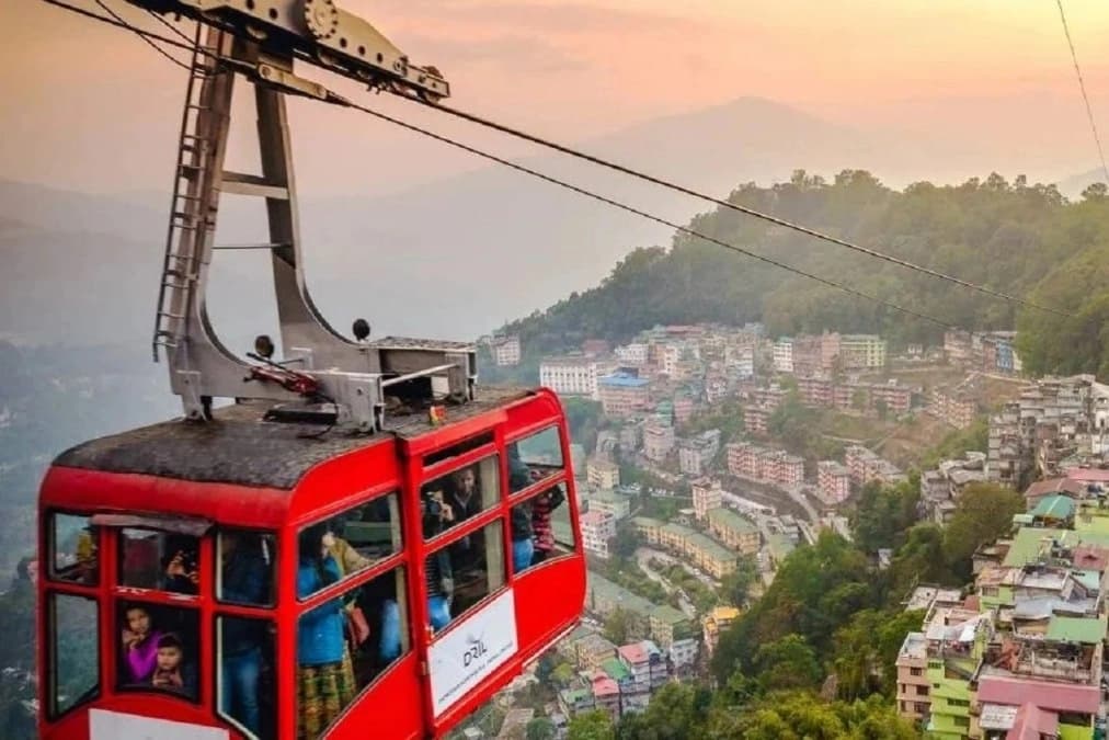 Chawngchilhi Puk (Ropeway Area)