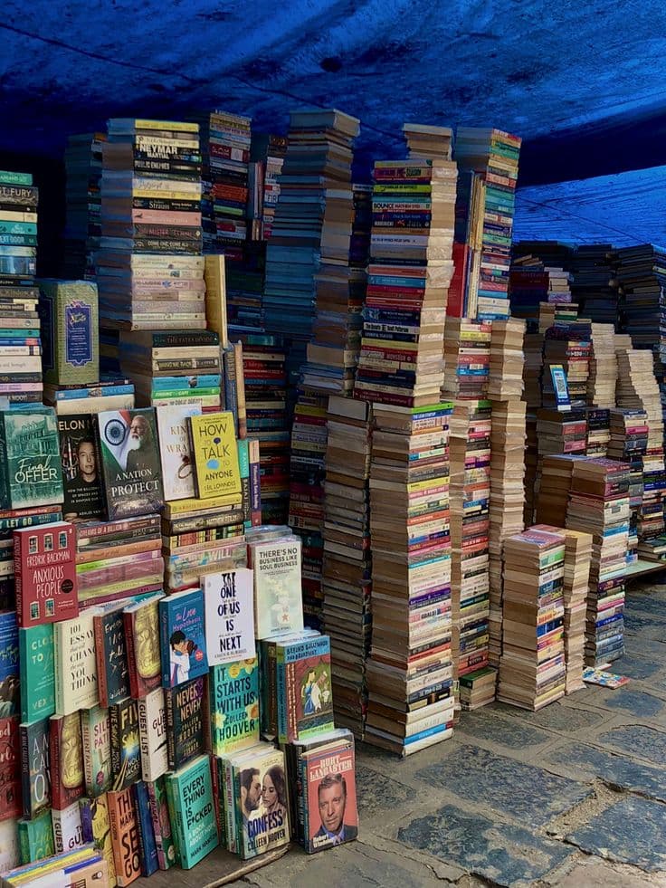 Flora Fountain Book Market