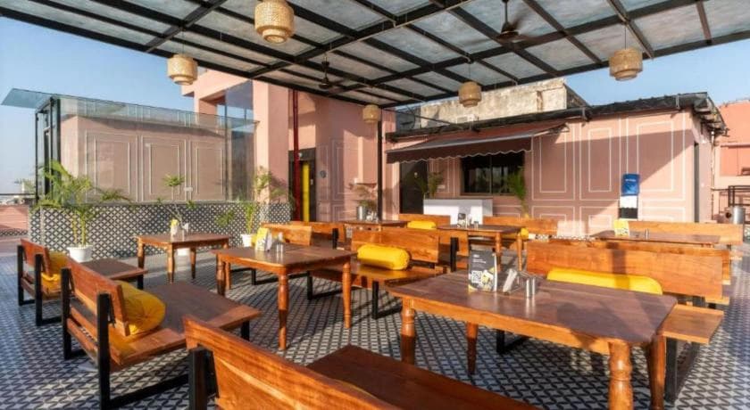 The Hosteller Jaipur, MI Road