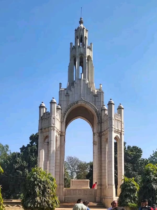 Company Garden (Alfred Park / Chandrashekhar Azad Park)